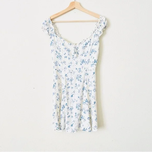 NWT Reformation The Pacey Floral Sweetheart Mini Dress in Lula White Blue Print - Picture 2 of 8